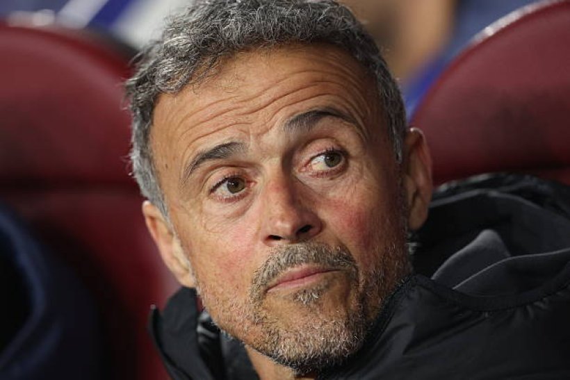 إنريكي يظهر في سباق انتخابات برشلونة